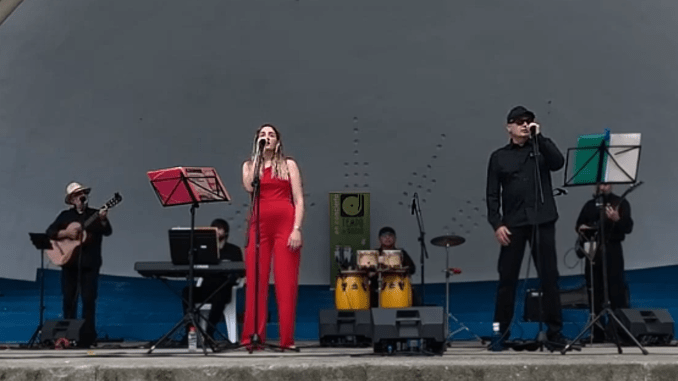 Tempo de Boleros participó en el 14 Ciclo La Novia del Mar en el Auditorium de Los Carabelas de Santander (+video)