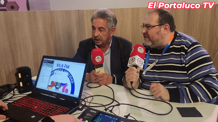 Revilla celebró en FITUR el regreso a las ondas de Radio Rabel